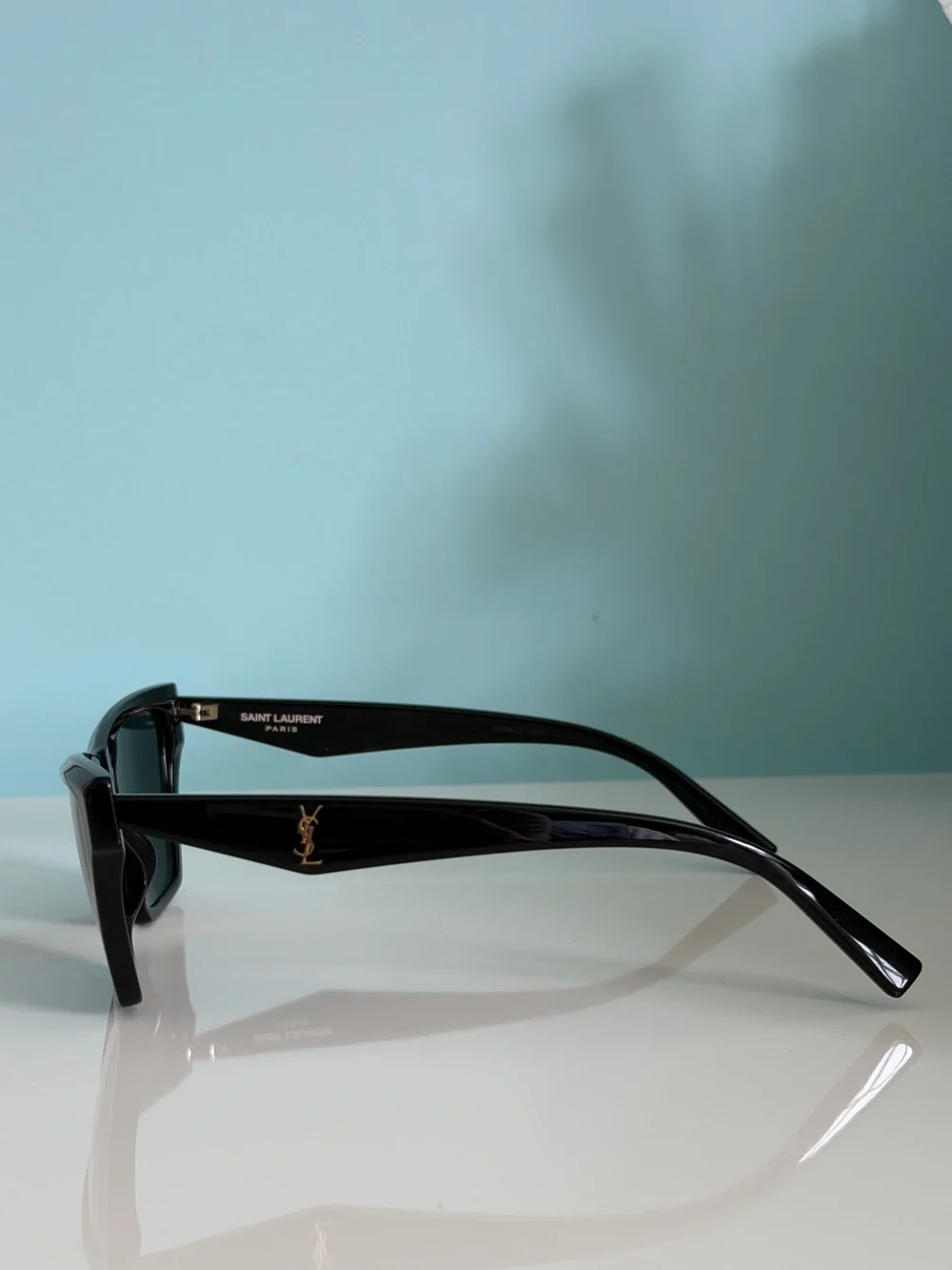 YSL RECTANGULAR CAT-EYE SUNGLASSES WITH ACETATE FRAMES AND NYLON LENSE - SL M103